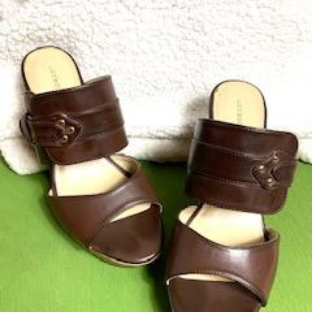 Liz Claiborne Cork Wedge Women Sandals - Picture 11 of 11